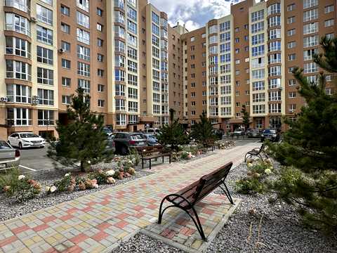 квартира по адресу Героев Небесной Сотни просп., 26/14