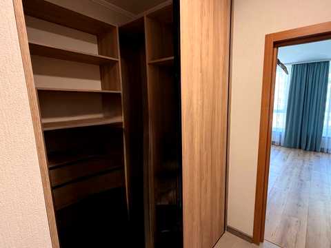 квартира по адресу Олеся Бердника ул., 1