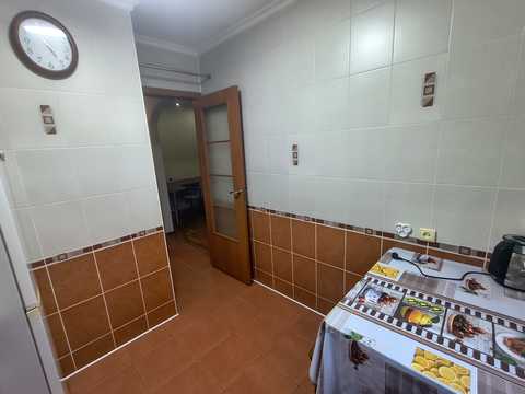 квартира за адресою Метробудівська вул., 3