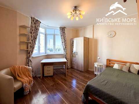квартира за адресою Воскресенська вул., 12-А