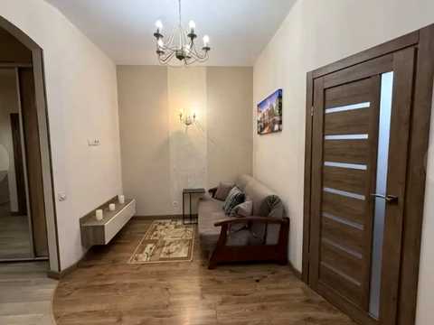 квартира за адресою Володимира Моссаковського вул. (Клари Цеткін), 7