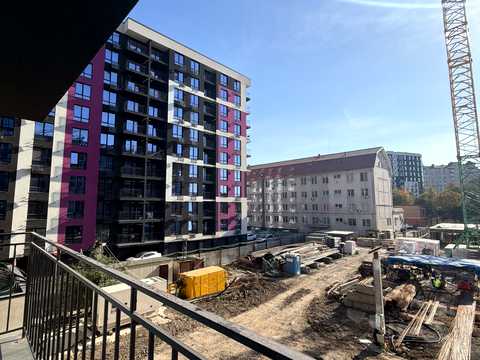 квартира за адресою Юліана Пелеша вул., (Будинок 11)