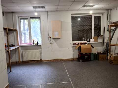 комерційна за адресою Сяйво вул., 13