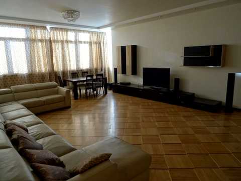 квартира за адресою Ляпунова вул., 16
