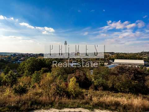 будинок за адресою с. Лісники, Центральна вул.