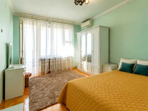 квартира по адресу Старонаводницкая ул., 4