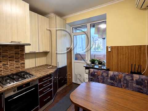 квартира по адресу Боголюбова ул., 12