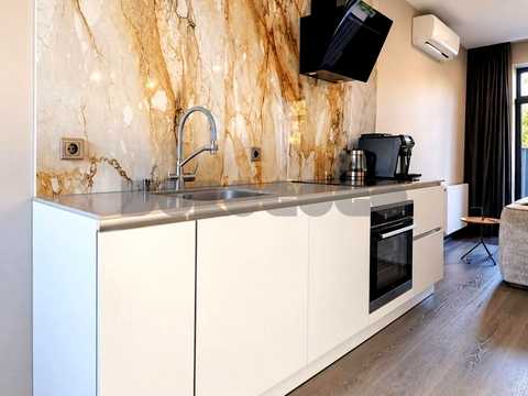 дом по адресу с. Софиевская Борщаговка, Садова, 3