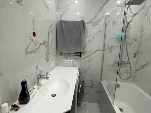 квартира за адресою Академіка Янгеля вул. (Фрунзе), 54