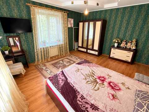 квартира по адресу Сергея Синенко ул. (Кремлевская), 11