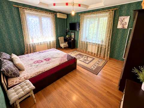 квартира по адресу Сергея Синенко ул. (Кремлевская), 11