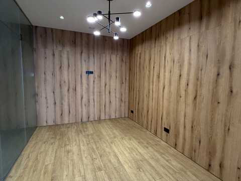 коммерческая по адресу Кловский спуск, 7