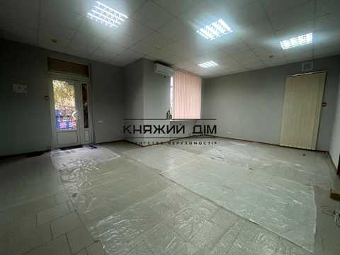 комерційна за адресою Петра Григоренка просп., 24