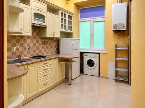 квартира по адресу Свободы просп. (Ленина), 31