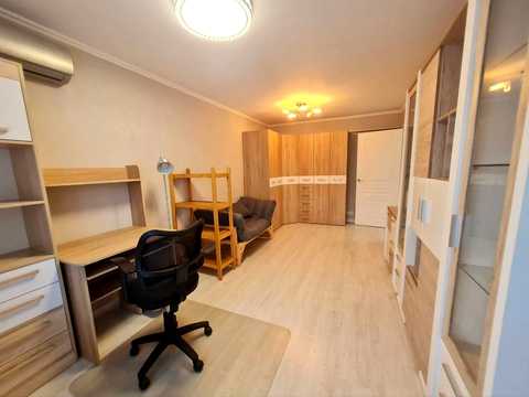 квартира за адресою Олександра Поля просп. (Кірова), 42