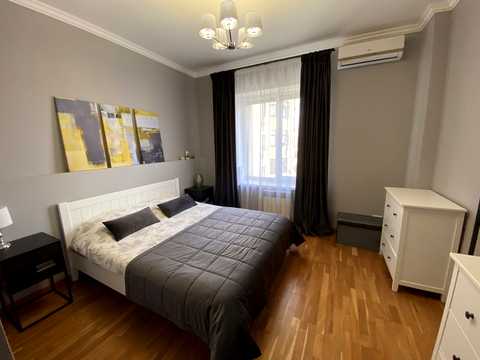 квартира за адресою Київ, Дмитрівська вул., 69