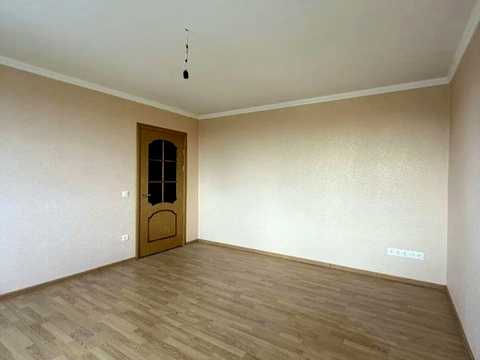 квартира за адресою Крайна вул., 1-В