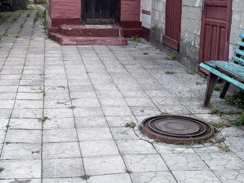 будинок за адресою смт. Пісочин, Квітневий