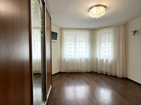квартира за адресою Боголюбова вул., 14