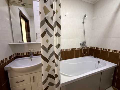 квартира за адресою Боголюбова вул., 14