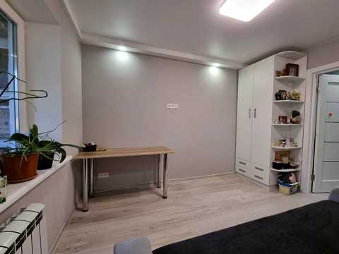 квартира по адресу Ореста Левицкого ул. (Академіка Курчатова), 8-Б
