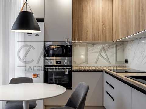 квартира за адресою Салютна вул., 2к19