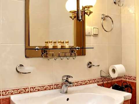 квартира по адресу Лютеранская ул., 4