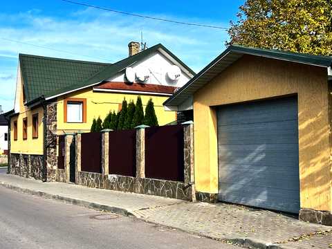 квартира за адресою Івана Франка вул., 4