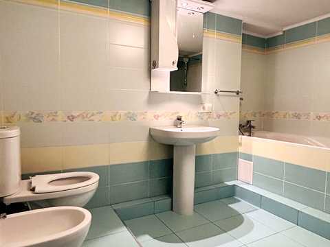 квартира за адресою Івана Франка вул., 4