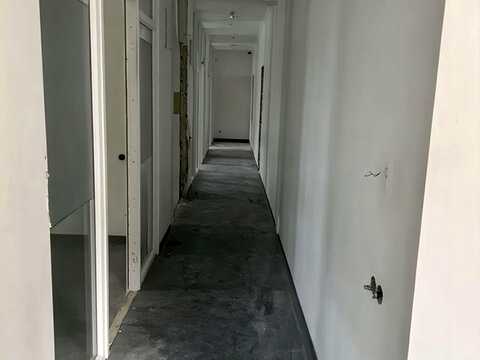 комерційна за адресою Володимира Кубійовича вул., 29