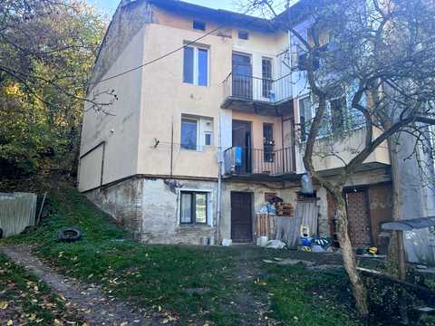 квартира за адресою Львів, Замкова вул., 10