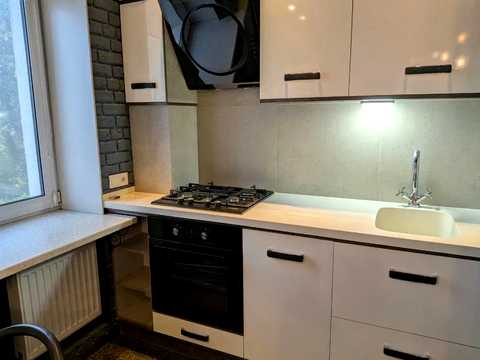квартира за адресою Олександра Довженка вул., 2