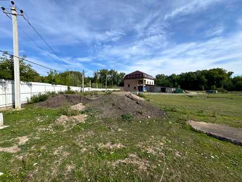 коммерческая по адресу Полевая ул., 13