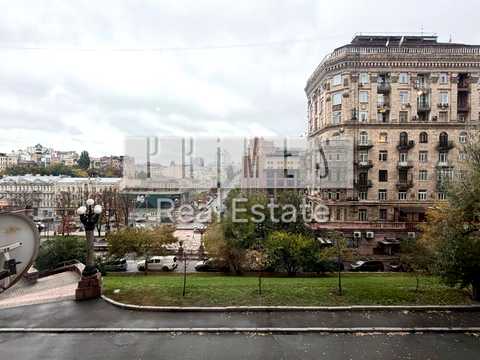 квартира за адресою Хрещатик вул. (Kreschatic), 25