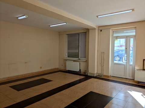 комерційна за адресою Газова вул., 26
