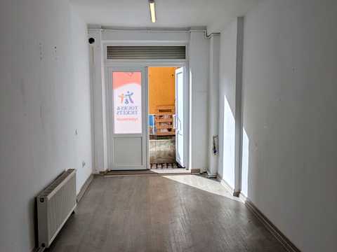 комерційна за адресою Газова вул., 26