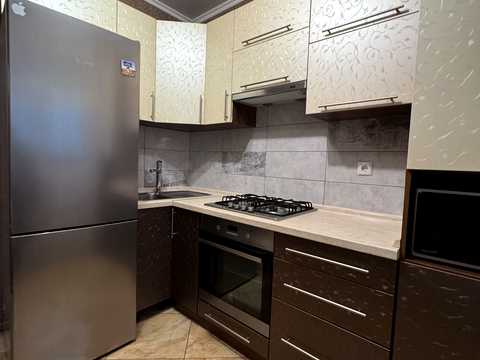 квартира за адресою Боголюбова вул., 10