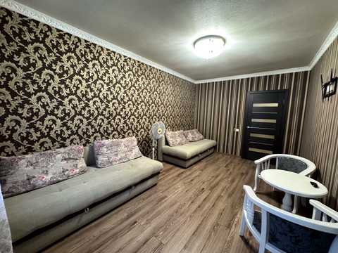квартира за адресою Боголюбова вул., 10