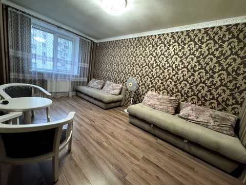 квартира за адресою Боголюбова вул., 10