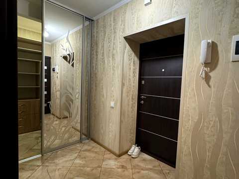квартира за адресою Боголюбова вул., 10