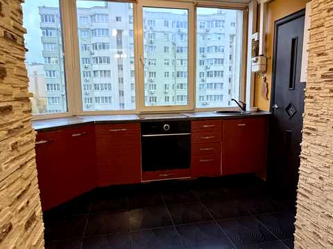 квартира за адресою Боголюбова вул., 14
