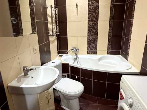 квартира за адресою Боголюбова вул., 14