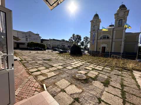 комерційна за адресою Коломия, Михайла Грушевського просп., 12