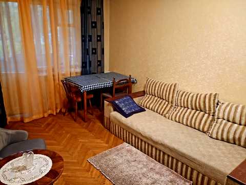 квартира за адресою Дорогожицька вул., 18