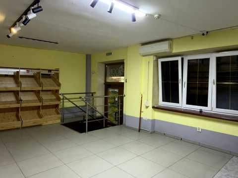 коммерческая по адресу Конотопская ул., 19