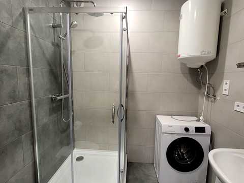 квартира за адресою Салютна вул., 2к1