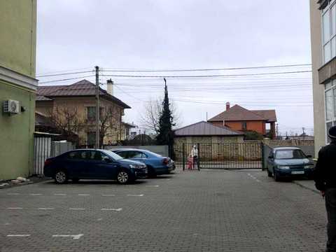 квартира за адресою с. Петропавлівська Борщагівка, Черкаська вул., 20