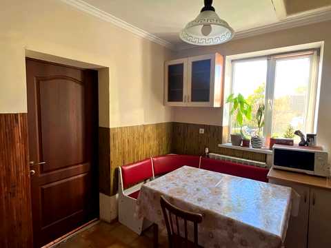 будинок за адресою Ігнатія Лукасевича вул.