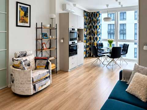 квартира за адресою Салютна вул., 2к7