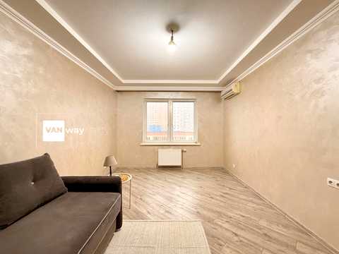 квартира по адресу Софии Русовой ул., 3-А